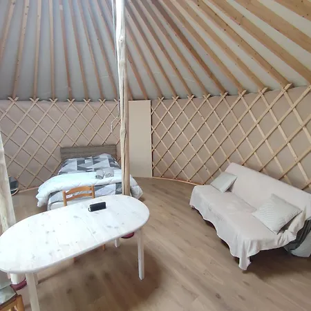 Chaleureuse Yourte A La Campagne *