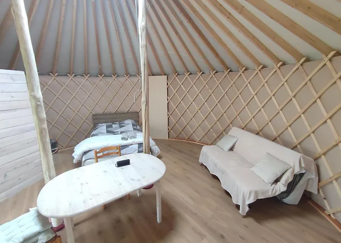 Chaleureuse Yourte A La Campagne *